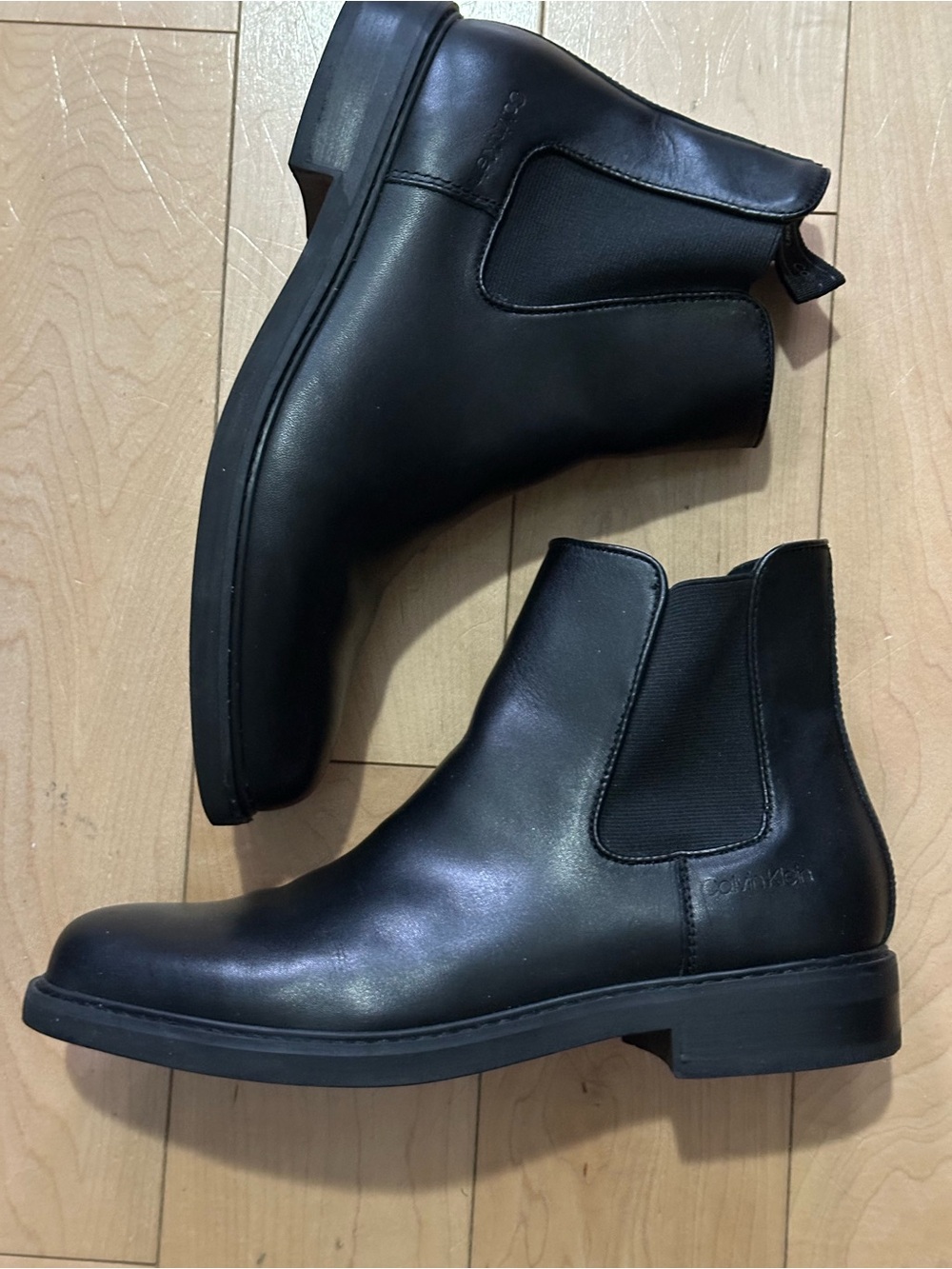 Men's Black Leather Chelsea Boots